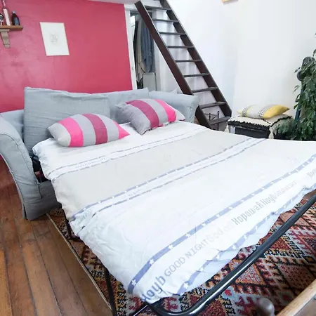 Apartment Atypical Near Bastille Paris